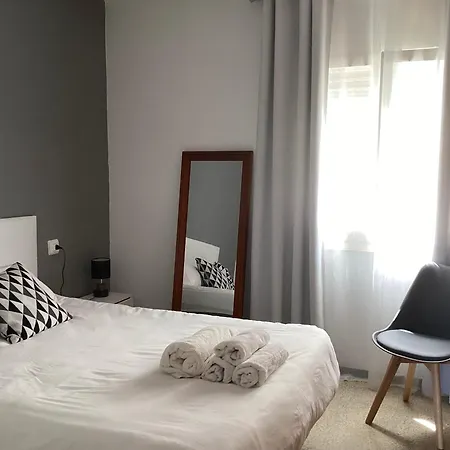 Aire - Centro - Solo Adultos - Mascotas Si * Palafrugell